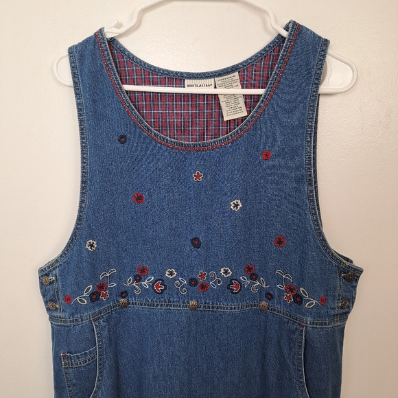 White Stag Denim Red White Blue Flower Embroidered Sleeveless Midi Dress Size‎ M - Picture 3 of 8